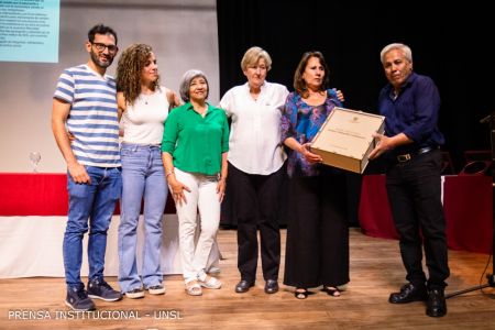 20241210-Premio-Mauricio-López-y-muestra-de-legajos-38
