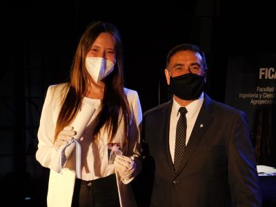 Egresados (17)