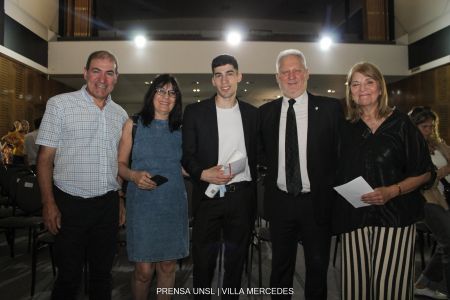 Segunda-colacion-grado-2024 (102)