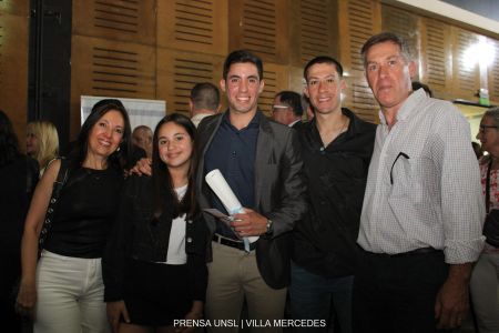 Segunda-colacion-grado-2024 (97)