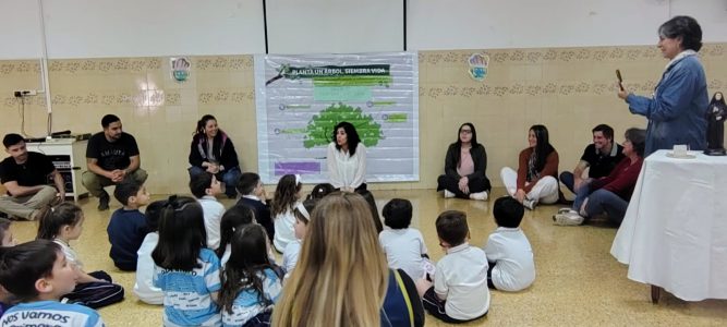 Taller El árbol, Como Fuente De Vida (10)